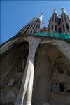 002 Temple Expiatori de la Sagrada Familia by Antoni Gaudi
